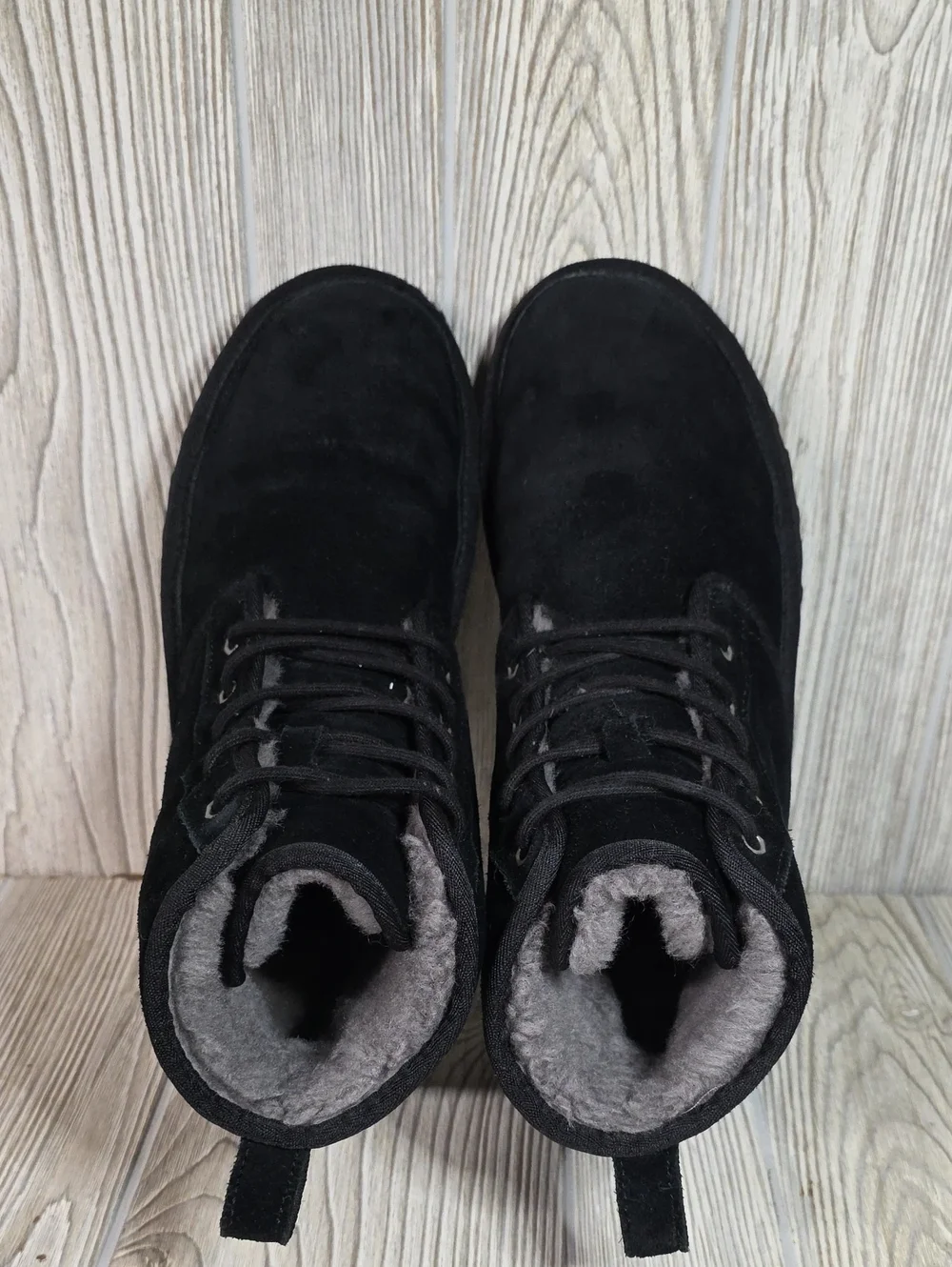 UGG Harkley Black Suede Lace Up Chukka Boots Mens Size 12